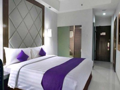 Quest Hotel Balikpapan By Aston Экстерьер фото